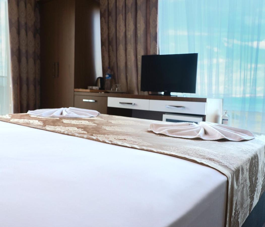 Marine View Hotel ヤロヴァ エクステリア 写真