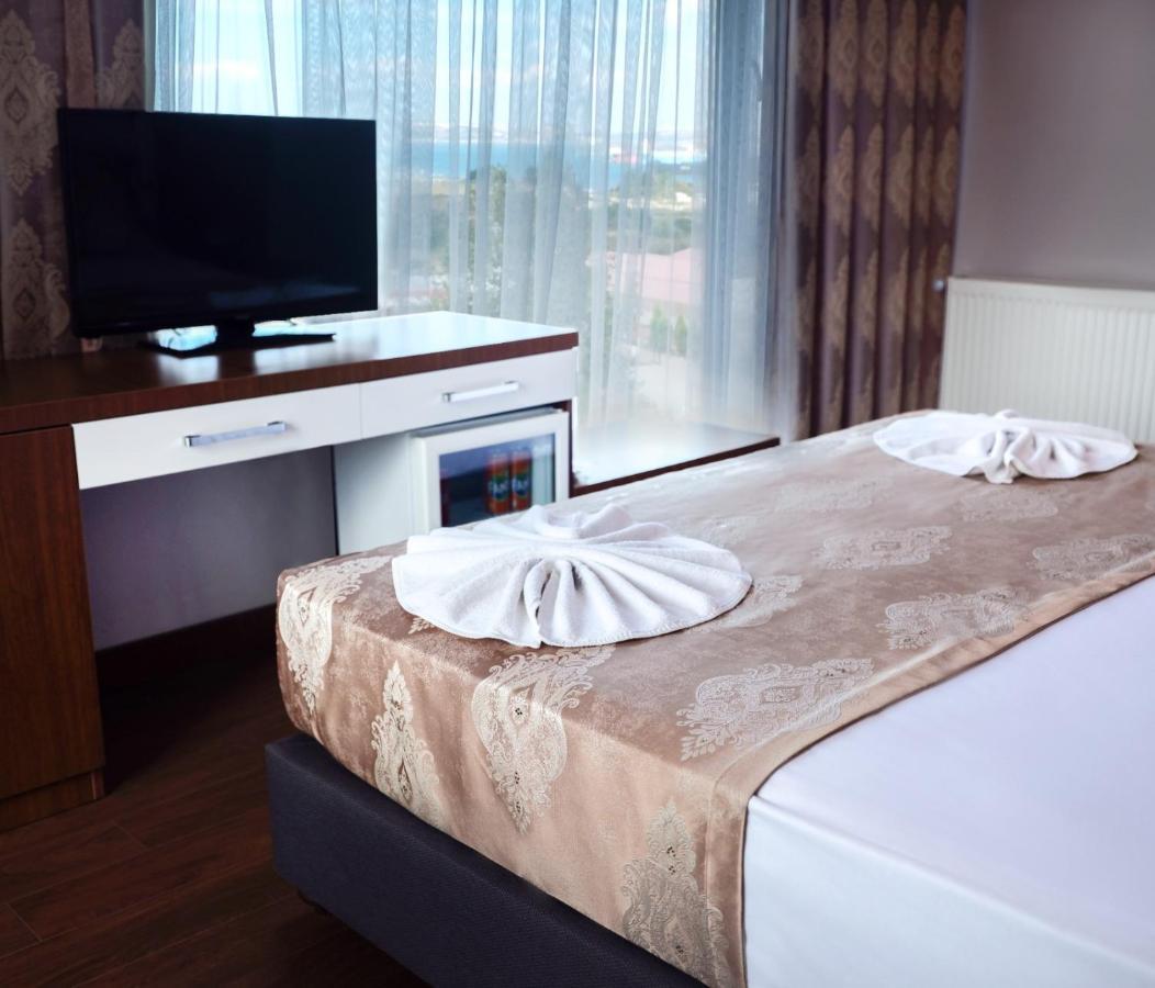 Marine View Hotel ヤロヴァ エクステリア 写真