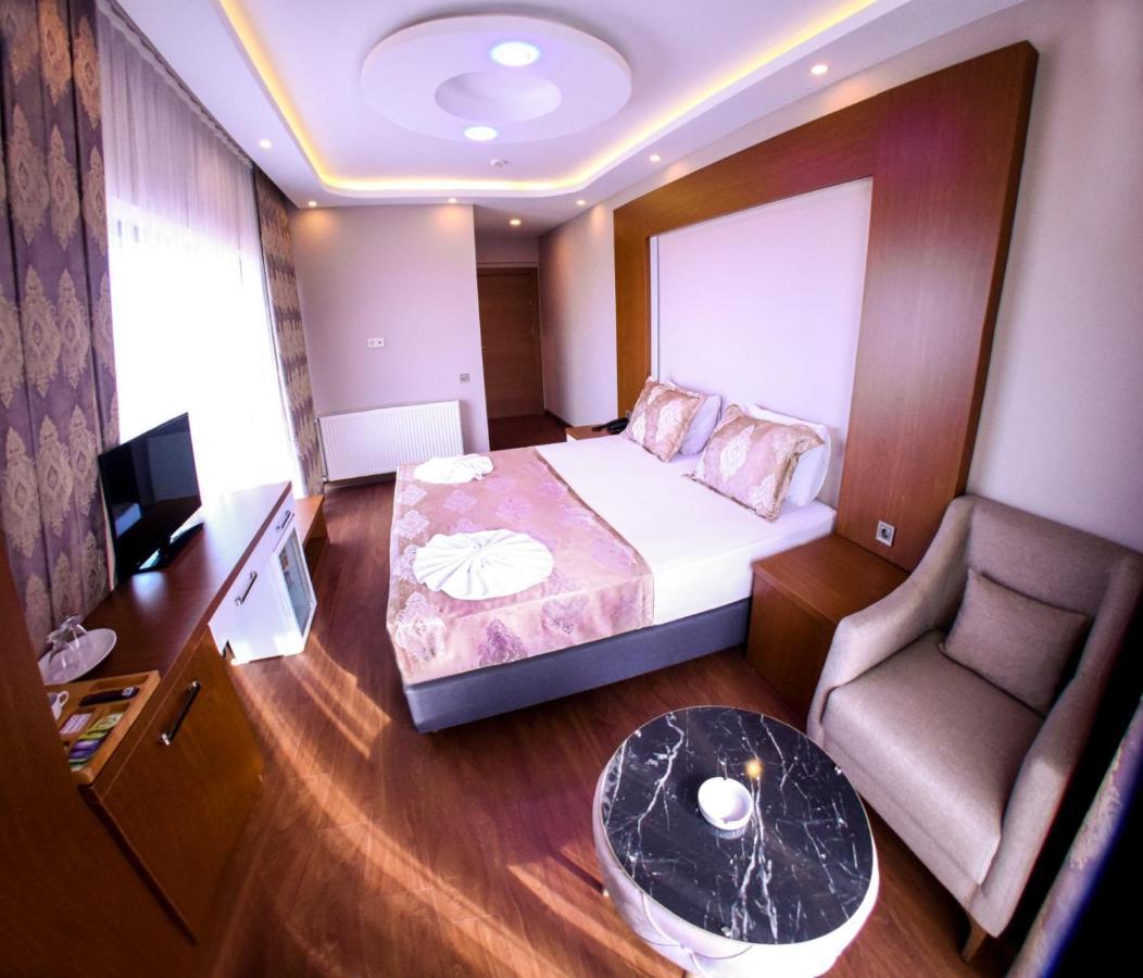 Marine View Hotel ヤロヴァ エクステリア 写真